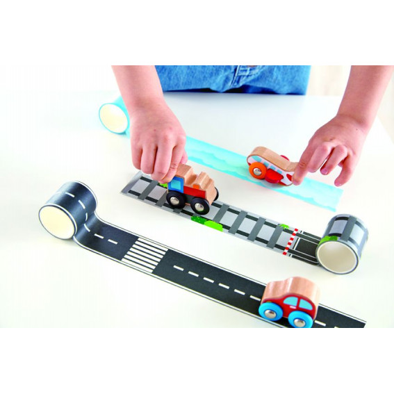 Hape Early Explorer Ξύλινο Αυτοκινητάκι Tape & Roll 2 τεμάχιαΧΑΡΑΚΤΗΡΙΣΤΙΚΑ&nbsp;Κωδικός κατασκευαστή E0463Barcode 6943478029279Ηλικιακή Ζώνη Κατασκευαστή Από 2 Ετών και πάνωΒάρος 0,05 kg