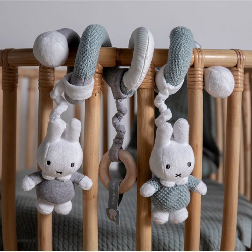 ΛΟΥΤΡΙΝΟ ΚΡΕΜΑΣΤΟ ΣΠΙΡΑΛ MIFFY ΜΙΝΤ 47-3657