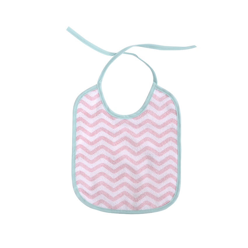 Η φωτογραφία δείχνει Lorelli σετ 7 τεμ σαλιάρες με πετσετέ ύφανση και χαρούμενα σχέδια.