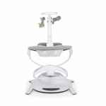 Η φωτογραφία δείχνει Η βρεφική κούνια La Scala είναι ένα πολυλειτουργικό προϊόν.