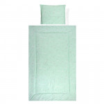 Η φωτογραφία δείχνει Βρεφικό σετ 4 τεμαχιών της εταιρείας Lorelli κατασκευασμένο απο 100% υποαλλεργικά και βαμβακερά υφάσματαΠεριλαμβάνει:Πάπλωμα: 97x145cmΜαξιλάρι: 35x43cm (100% Polyester)Μαξιλαροθήκη: 35x43cmΣεντόνι: 100x150cm (100% Βαμβάκι)