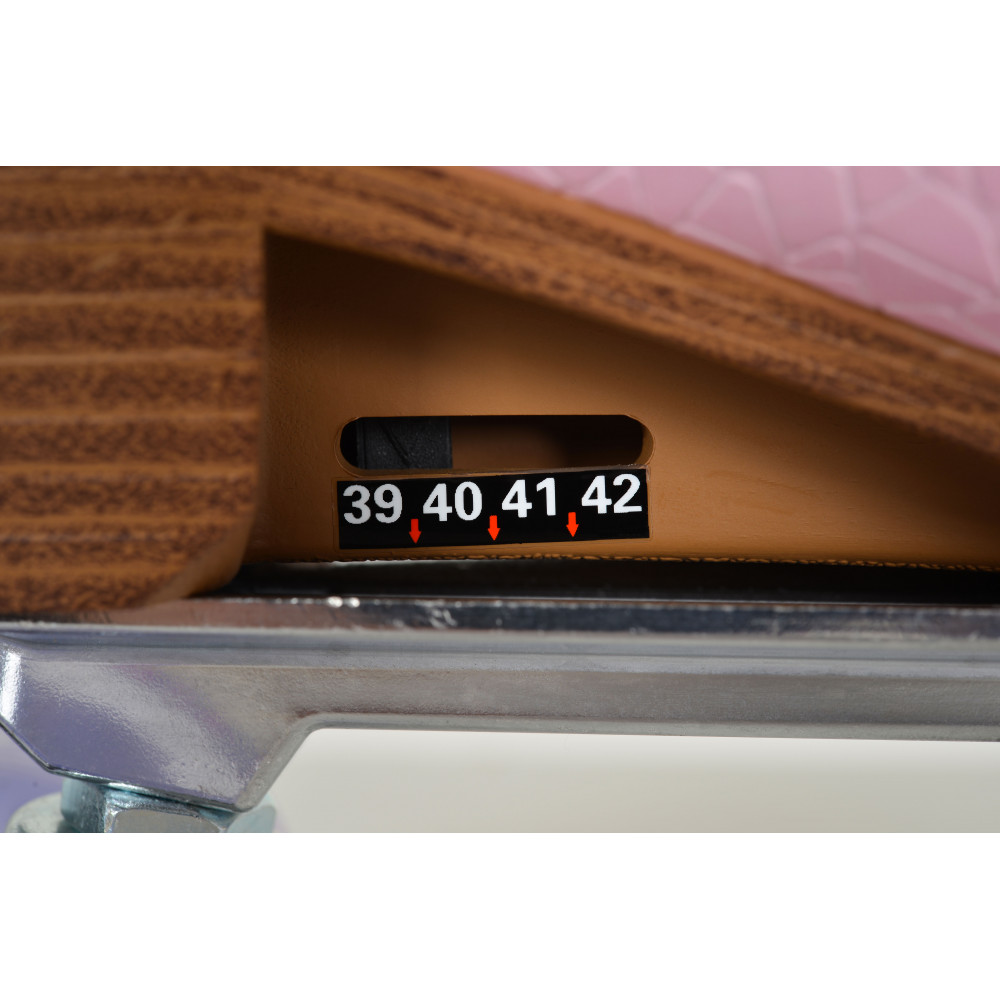 Η φωτογραφία δείχνει Ρυθμιζόμενα πατίνια-ρόλερ με γκλίτερ και διάφανους τροχούςΤροχοί PU 58*32 με γκλίτερΡουλεμάν άνθρακα ABEC-5.