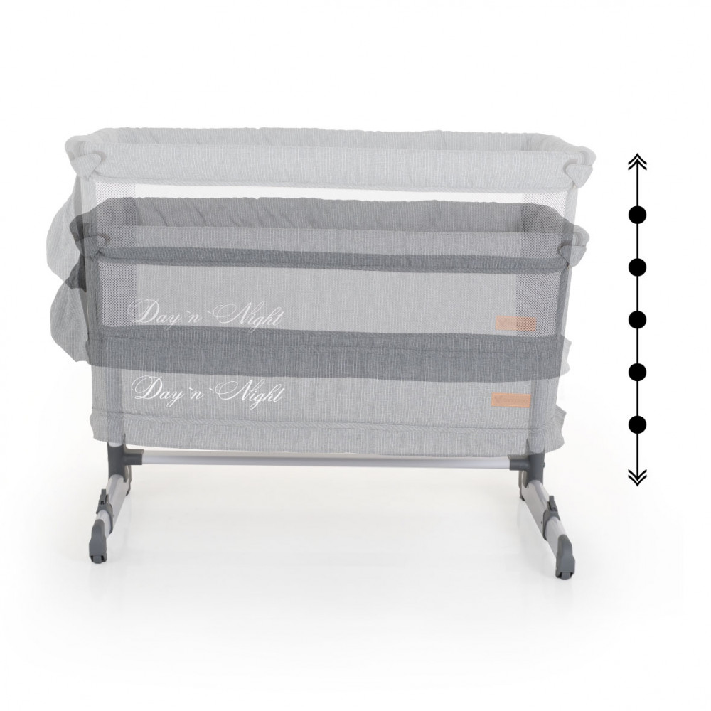 Η βρεφική κούνια Day`n`Night είναι κατάλληλη για μωρά από τη γέννηση έως την ηλικία του 1 έτους ή με βάρος έως 11 κιλά.