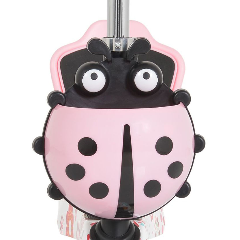 Παιδικό σκούτερ 3 σε ένα με στάμπα νερού PP κατάλληλο για παιδιά ηλικίας 2+ ετών To κάθισμα καλύπτει έως και τα 20 κιλάΤο πατίνι καλύπτει έως και τα 40 κιλάKoυτί αποθήκευσης στο τιμόνι αφαιρούμενοΔεν είναι αναδιπλούμενοΤο παιχνίδι έχει σχεδιαστεί και κατασκευαστεί σύμφωνα με τις απαιτήσεις της 