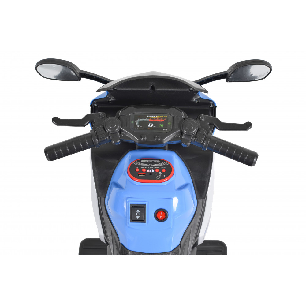 Ηλεκτροκίνητη μηχανή της εταιρείας Moni Cangaroo κατάλληλη για παιδιά από 3 έως 8 ετών και μέγιστου βάρους τα 30 κιλά.