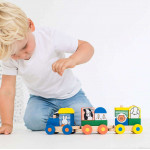 Ξύλινο τρενάκι της εταιρείας Miffy σε πολύχρωμες αποχρώσεις.