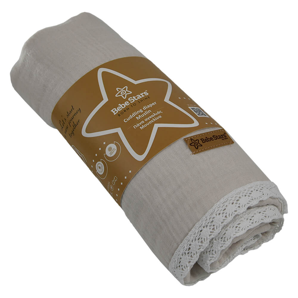 Η φωτογραφία δείχνει Η όμορφη αυτή πάνα αγκαλιάς από μουσελίνα είναι κατάλληλη για να αγκαλιάσετε το μωρό σας.