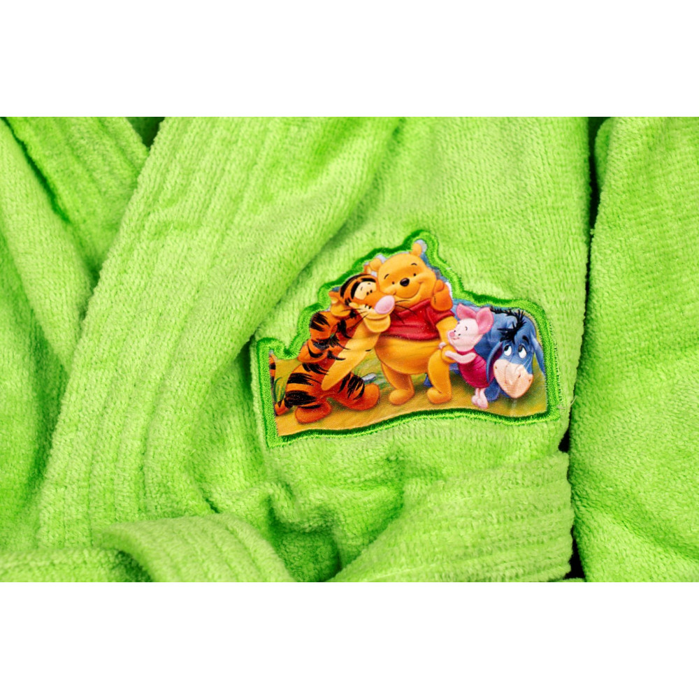  Μπουρνούζι παιδικό με κουκούλα, μέγεθος 12 (11-13 ετών) κατασκευασμένο από πετσέτα βελουτέ βαμβακερή 100% ιδιαίτερα απορροφητική, με απεικόνιση του Winnie στη πλάτη και στο στήθος.