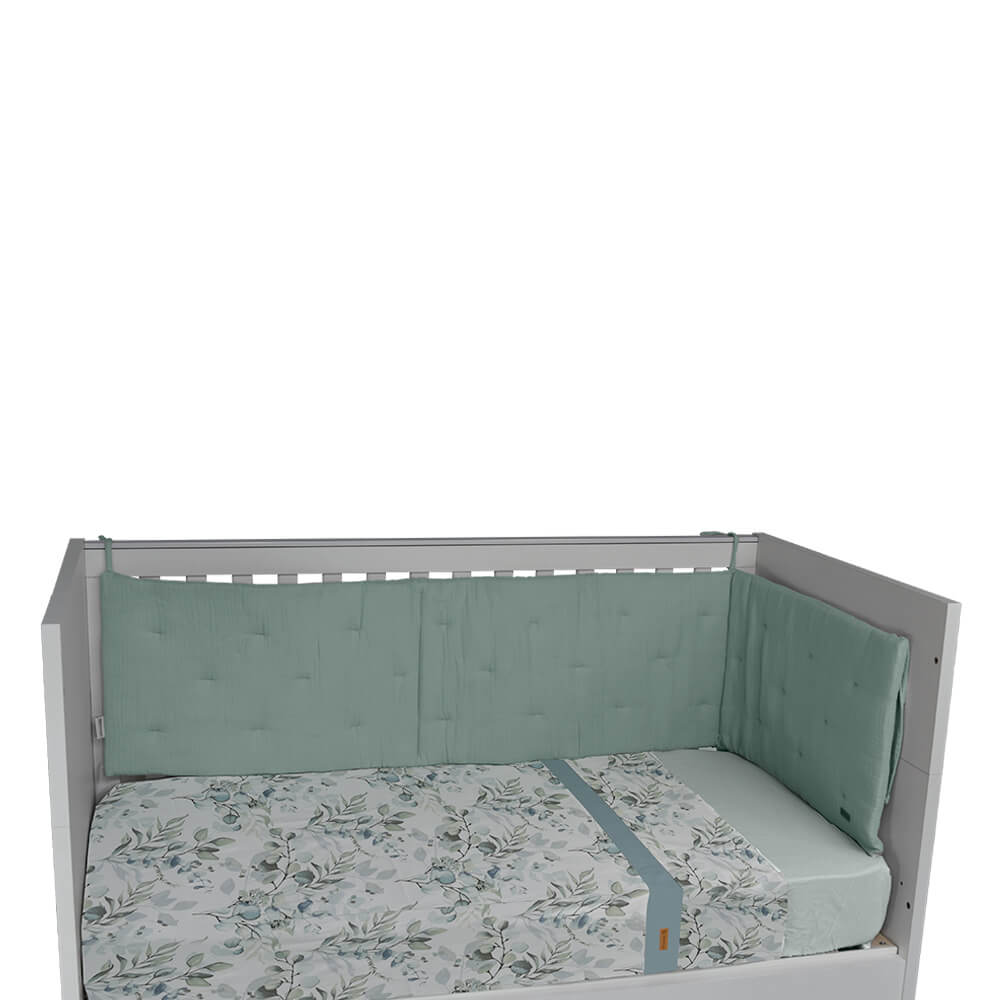 Η φωτογραφία δείχνει Προσαρμόζεται σε κρεβάτι, κρεβατάκι/κούνια, κρεβατάκι/καναπέ, προεφηβικό κρεβάτι.