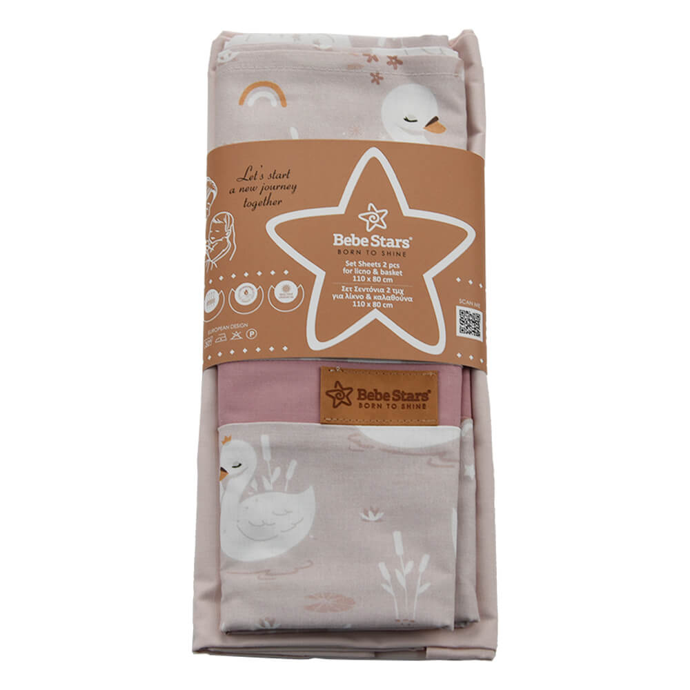 Η φωτογραφία δείχνει Το σετ σεντονιών (2 τμχ) της Bebe Stars κατάλληλο για λίκνο και καλαθούνα, αποτελείται από ένα κατωσέντονο και ένα πανωσέντονο.
