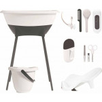 Η φωτογραφία δείχνει ΠεριγραφήΣε αυτό το σετ μπάνιου & περιποίησης Luma θα βρείτε όλα όσα χρειάζεστε για να φροντίσετε το νεογέννητο μωρό σας.