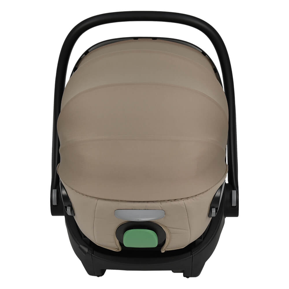 Το νέο baby i-Size βρεφικό κάθισμα αυτοκινήτου της Bebe Stars, είναι κατάλληλο για χρήση για παιδάκια με ύψος 40-87 cm ή 0-15 μηνών.