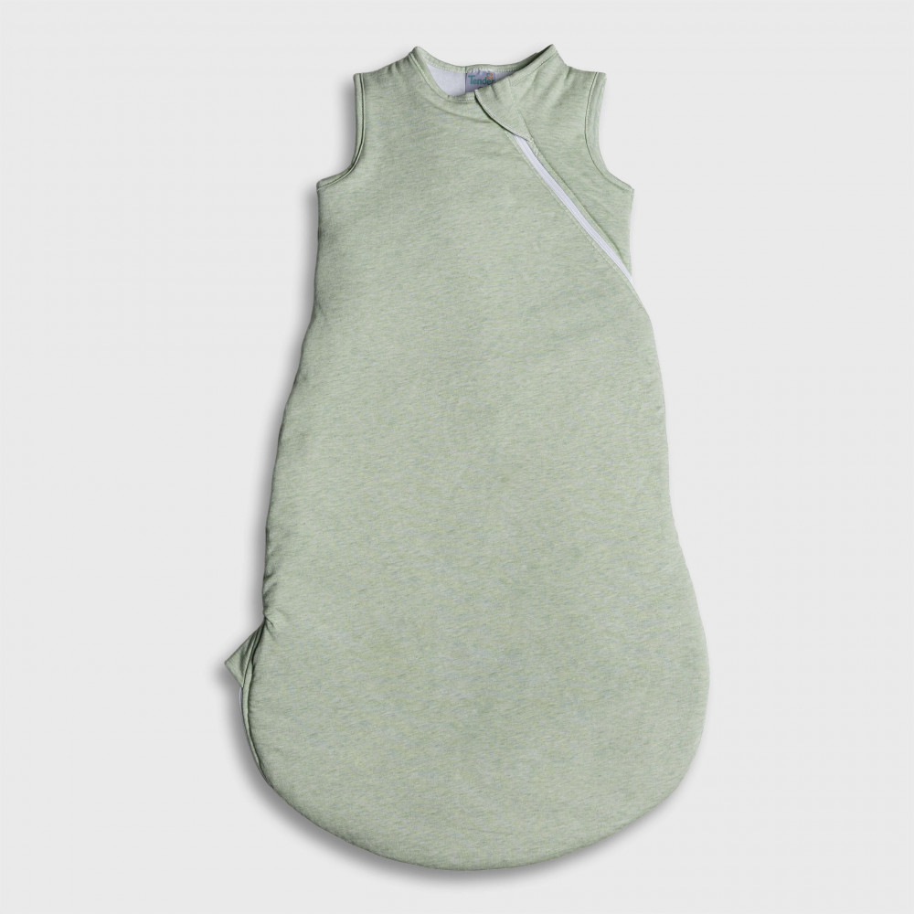 Η φωτογραφία δείχνει Ο υπνόσακος Marble της σειράς Tender σχεδιάστηκε για να προσφέρει στο παιδί σας έναν άνετο, ασφαλή και σταθερά ζεστό ύπνο κατά τους χειμερινούς μήνες.