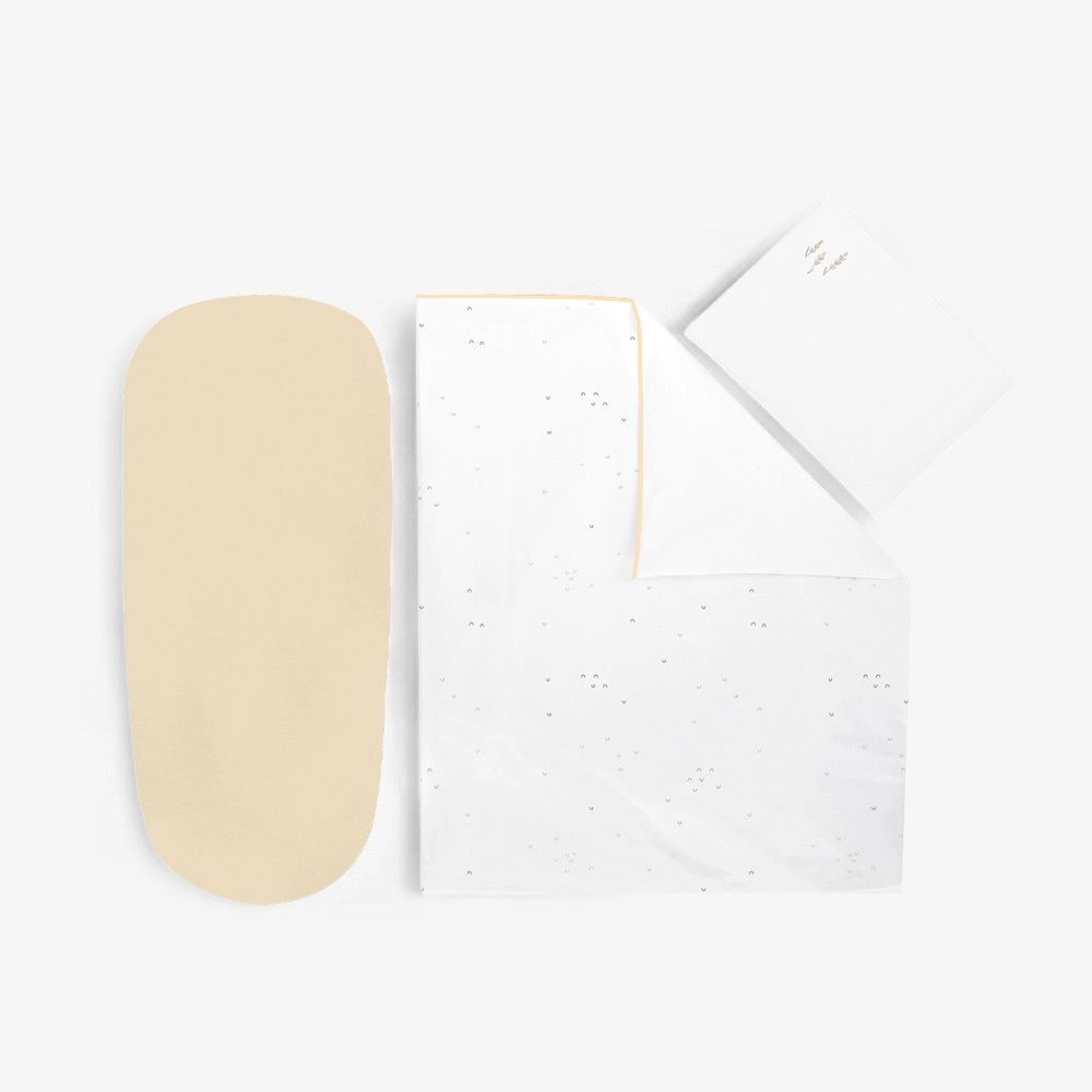 Σετ προίκας για καλαθο΄ύνα της εταιρείας Kikka Boo κατασκευασμένο από βαμβάκι υψηλής ποιότητας 100% ranforce.