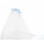 Μαλακός και απαλός θόλος κουνουπιών κατασκευασμένος από υψηλής ποιότητας υλικό τούλι.