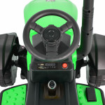 Η φωτογραφία δείχνει Ηλεκτροκίνητο τρακτέρ με τρέιλερ της εταιρείας Cangaroo.