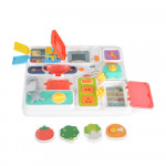 Η φωτογραφία δείχνει HUANGER ΠΙΝΑΚΑΣ ΔΕΞΙΟΤΗΤΩΝ ΜΕ ΚΟΥΖΙΝΙΚΑ 3800146224455Το παιχνίδι με τον πίνακα δραστηριοτήτων εκπαιδεύει τις λεπτές κινητικές δεξιότητες, την επιδεξιότητα και τον συντονισμό.