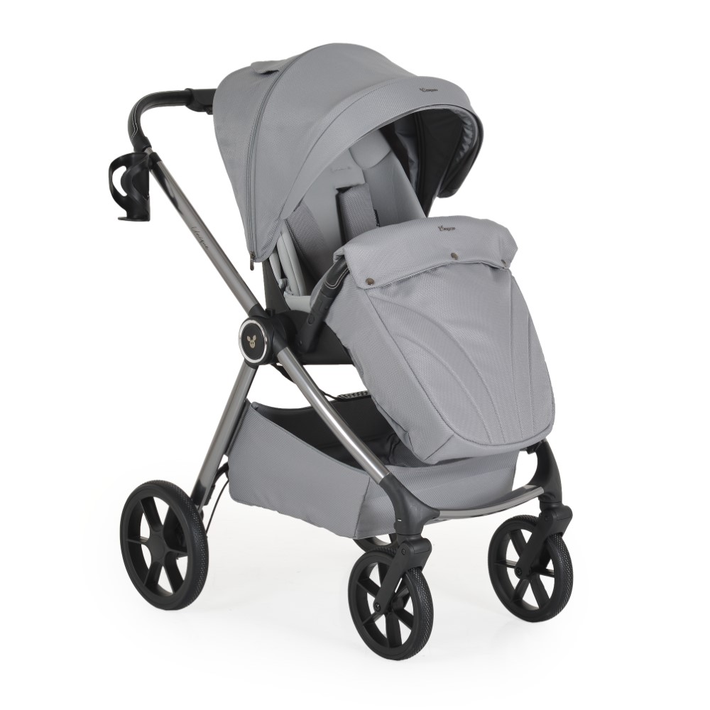 Η φωτογραφία δείχνει Πολυλειτουργικό καρότσι μωρού, κατάλληλο από τη γέννηση έως 22 κιλά.