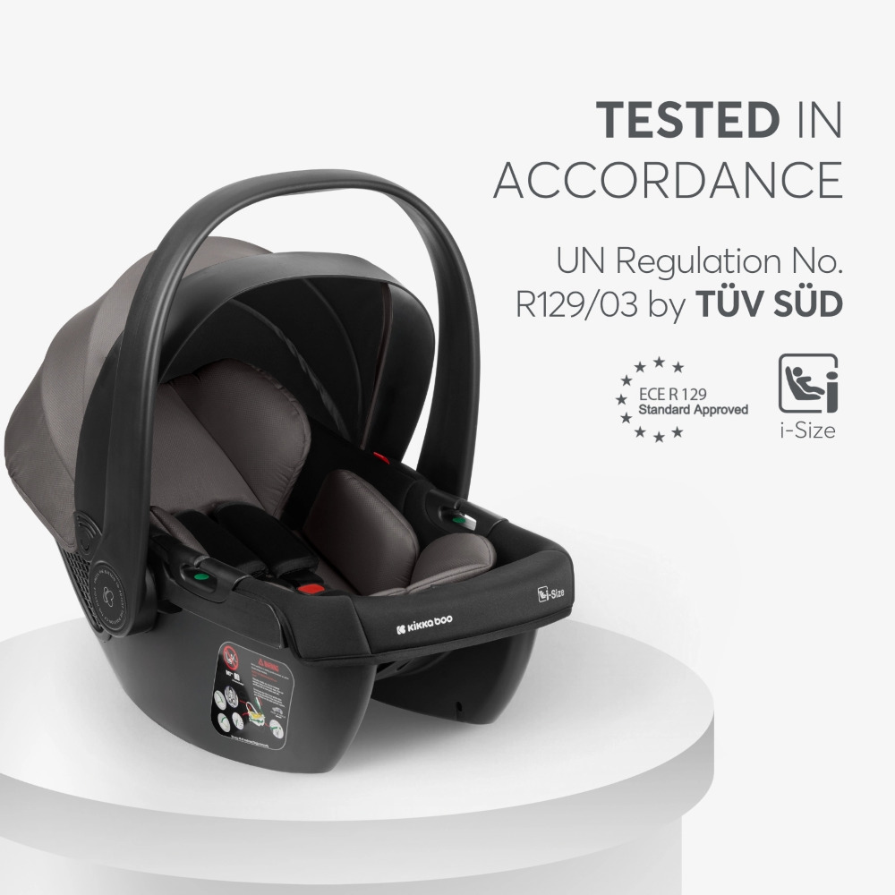 Η φωτογραφία δείχνει Παρουσιάζουμε το καρότσι MODENA, ένα ολοκληρωμένο σύστημα ταξιδιού 3 σε 1 που έχει σχεδιαστεί για να μεγαλώνει μαζί με το παιδί σας από τη γέννηση έως και 22 κιλά.