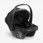 Η φωτογραφία δείχνει Παρουσιάζουμε το καρότσι MODENA, ένα ολοκληρωμένο σύστημα ταξιδιού 3 σε 1 που έχει σχεδιαστεί για να μεγαλώνει μαζί με το παιδί σας από τη γέννηση έως και 22 κιλά.