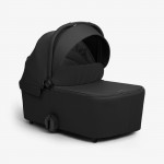 Η φωτογραφία δείχνει Παρουσιάζουμε το καρότσι MODENA, ένα ολοκληρωμένο σύστημα ταξιδιού 3 σε 1 που έχει σχεδιαστεί για να μεγαλώνει μαζί με το παιδί σας από τη γέννηση έως και 22 κιλά.