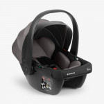 Η φωτογραφία δείχνει Παρουσιάζουμε το καρότσι MODENA, ένα ολοκληρωμένο σύστημα ταξιδιού 3 σε 1 που έχει σχεδιαστεί για να μεγαλώνει μαζί με το παιδί σας από τη γέννηση έως και 22 κιλά.