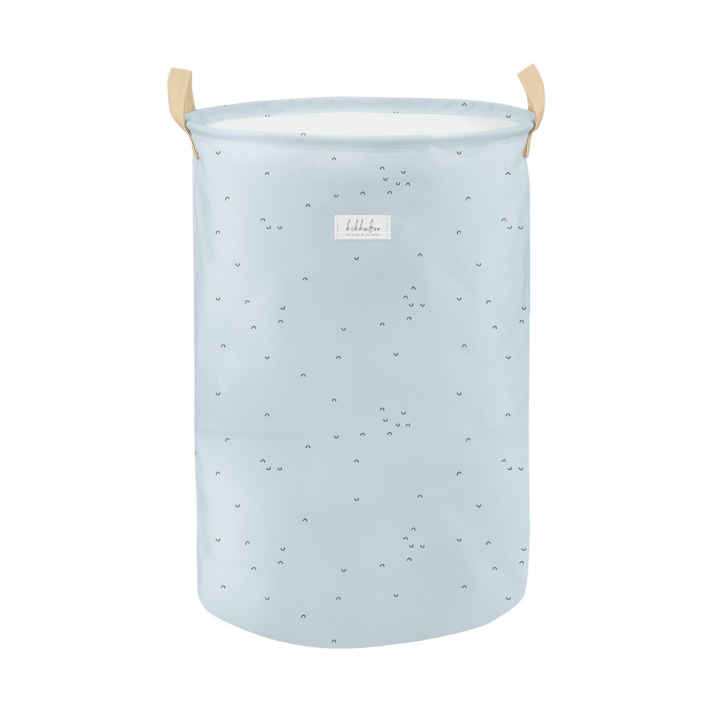 Η φωτογραφία δείχνει Καλάθι παιχνιδιών κατασκευασμένο από υψηλής ποιότητας πολυεστέρα.