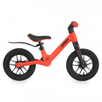Η φωτογραφία δείχνει Nimbus Balance Bike by Byox – Άνεση, στυλ και αυτοπεποίθηση για τις πρώτες περιπέτειες!Ειδικά σχεδιασμένο για νεαρούς εξερευνητές ηλικίας&nbsp;3 ετών και άνω, το ποδήλατο ισορροπίας Nimbus είναι ο τέλειος τρόπος για να αναπτύξει το παιδί σας ισορροπία, συντονισμό και αυτοπεποίθη