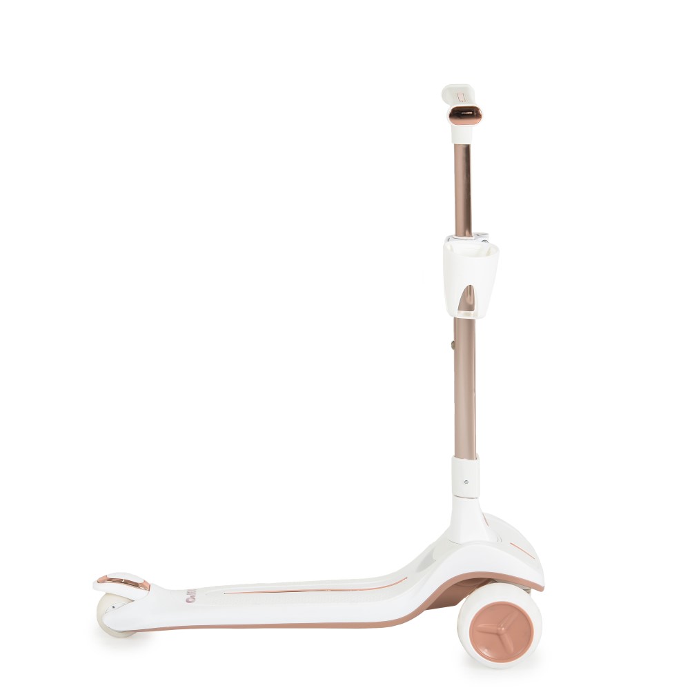 Παιδικό Scooter Aero από την Byox – Στυλ, Ασφάλεια & Διασκέδαση σε Ένα!Δώστε στο παιδί σας την ελευθερία να κινείται με σιγουριά και χαρά! Το Aero είναι ένα σκούτερ σχεδιασμένο με φροντίδα για μικρούς εξερευνητές ηλικίας 3 ετών και άνω.