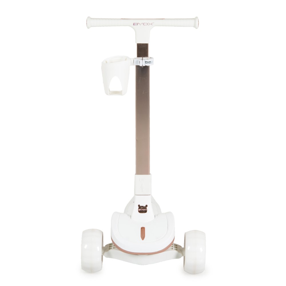 Παιδικό Scooter Aero από την Byox – Στυλ, Ασφάλεια & Διασκέδαση σε Ένα!Δώστε στο παιδί σας την ελευθερία να κινείται με σιγουριά και χαρά! Το Aero είναι ένα σκούτερ σχεδιασμένο με φροντίδα για μικρούς εξερευνητές ηλικίας 3 ετών και άνω.