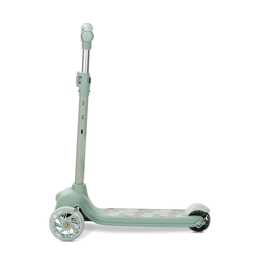 LORELLI ΠΑΤΙΝΙ SCOOTER JETSTERΑφαιρούμενο τιμόνι αλουμινίουΛαβή ρυθμιζόμενου ύψους σε 3 θέσειςΕλαφρύ και σταθερό πλαίσιοΡόδες PU με φωςΡουλεμάν ABEC-9 υψηλής ποιότηταςΛαβές PPΠοδόφρενοΔιαστάσεις: 54/27/77Βάρος: 2.