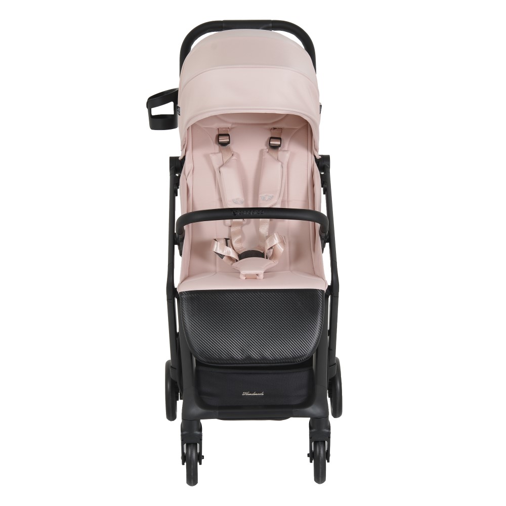 Airwalk, Cangaroo Cabin Size – Ελαφρύ, Κομψό & Έτοιμο για Περιπέτειες! Το τέλειο καρότσι για δραστήριους γονείς εν κινήση!Ανακαλύψτε την ελευθερία να ταξιδεύετε αβίαστα με το Airwalk, Cangaroo Cabin Size – ένα καρότσι σχεδιασμένο για τον δυναμικό τρόπο ζωής των σύγχρονων οικογενειών.