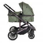 Το καρότσι All Road 2 σε 1 Transforming της Moni είναι ένα κομψό, σταθερό και πρακτικό καρότσι σχεδιασμένο να μεγαλώνει μαζί με το παιδί σας – από τις πρώτες κιόλας μέρες μετά τη γέννηση έως και περίπου 4 ετών.