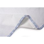 Βρεφικό σελτεδάκι με χρωματιστό ρέλι για την φροντίδα του μωρού, διαστάσεων 50X80 cm.