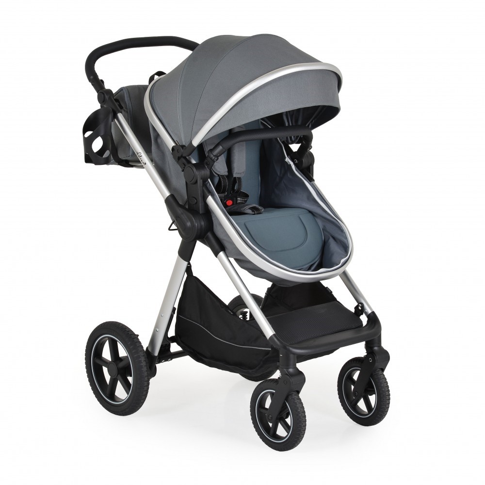 Το καρότσι Alina 2 σε 1 με κάθισμα μετατρεπόμενο είναι κατάλληλο για νεογέννητα μωρά και παιδιά με βάρος έως 22 κιλά.