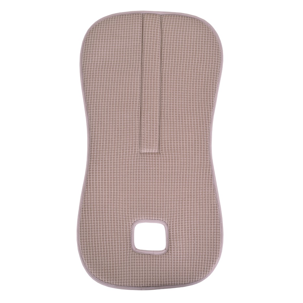 Η φωτογραφία δείχνει Το αντιδρωτικό κάλυμμα Air Luxe έχει σχεδιαστεί με γνώμονα τη μέγιστη άνεση ταξιδιού, μειώνοντας την εφίδρωση και διασφαλίζοντας τη βέλτιστη κυκλοφορία του αέρα.