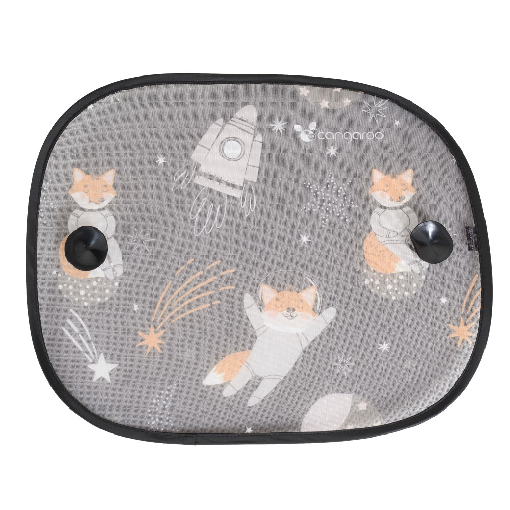 Η φωτογραφία δείχνει Με τον χαρούμενο σχεδιασμό τους, τα σκίαστρα αυτοκινήτου παρέχουν εξαιρετική αντηλιακή προστασία και άνεση στους μικρότερους επιβάτες.