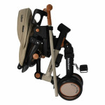 Ετοιμαστείτε μικροί και μεγάλοι για τις πιο συναρπαστικές βόλτες σε κάθε γωνιά της πόλης με το νέο τρίκυκλο Urban της Bebe Stars!Ένα πολυχρηστικό μοντέλο, καθώς χρησιμοποιείται με 7 διαφορετικούς τρόπους και συντροφεύει το παιδάκι σας για χρόνια σε κάθε του βήμα.