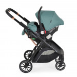 Η φωτογραφία δείχνει Το καρότσι Bingo 2-σε-1 της Moni είναι η τέλεια λύση για γονείς που αναζητούν άνεση, λειτουργικότητα και ασφάλεια.