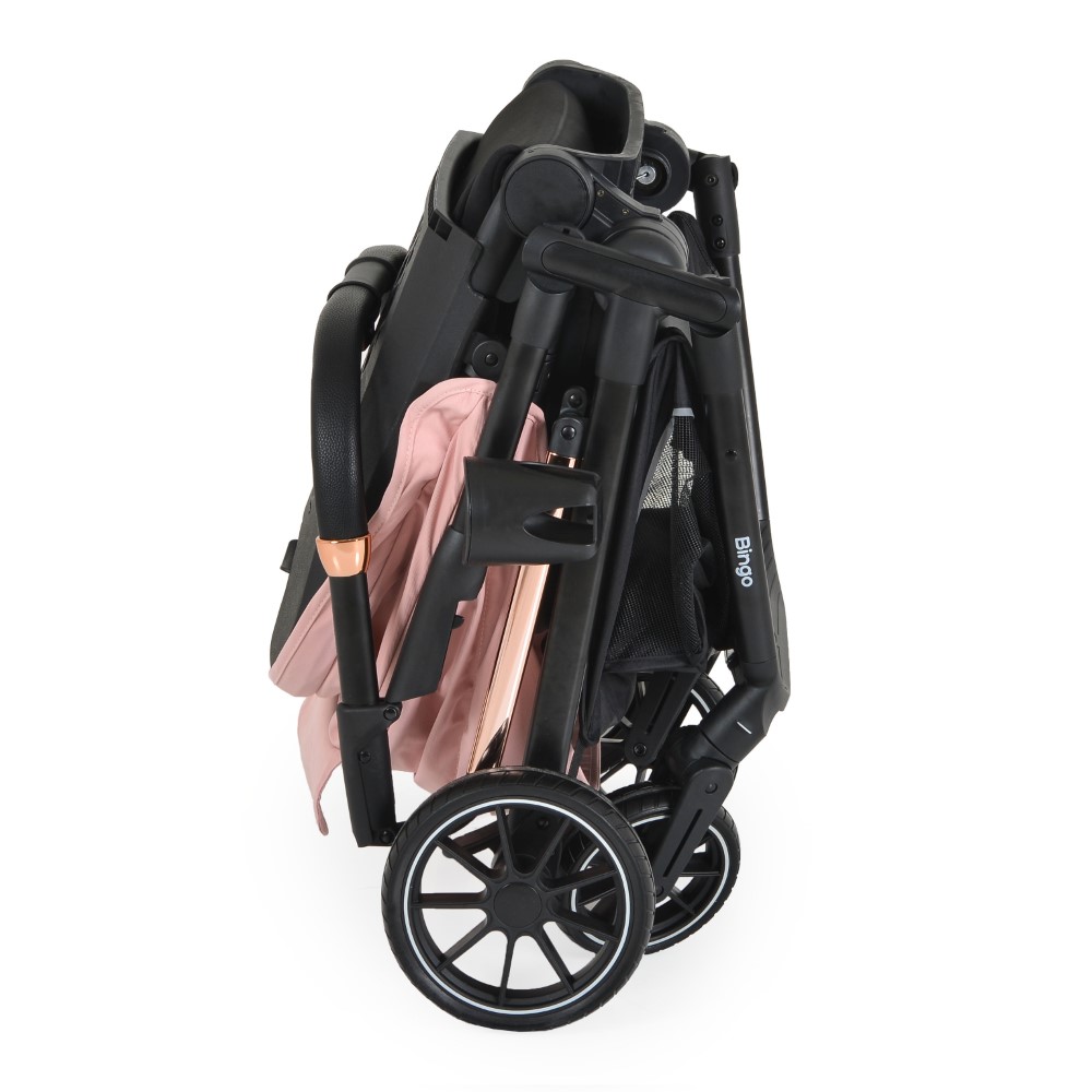 Η φωτογραφία δείχνει Το καρότσι Bingo 2-σε-1 της Moni είναι η τέλεια λύση για γονείς που αναζητούν άνεση, λειτουργικότητα και ασφάλεια.