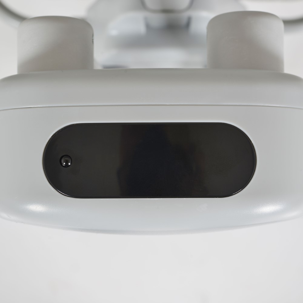 Η φωτογραφία δείχνει Η πολυλειτουργική βρεφική κούνια C’est la vie – Cangaroo έχει σχεδιαστεί για να παρέχει μέγιστη άνεση και ασφάλεια από την πρώτη μέρα.