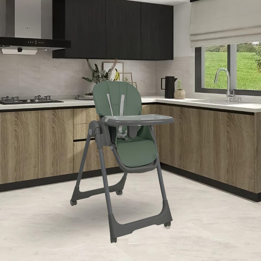 Το νέο καρεκλάκι Milk της Bebe Stars είναι η ιδανική επιλογή για γονείς που αναζητούν ένα λειτουργικό και ασφαλές προϊόν για τα μικρά τους, αποκτήστε το σήμερα και δώστε στο παιδί σας την άνεση που του αξίζει!Σχεδιασμένο για παιδιά ηλικίας από 6+ μηνών ή μέχρι 15 kg.