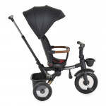 Το Jasper είναι το τέλειο τρίκυκλο για παιδιά άνω των 10 μηνών, με μέγιστη χωρητικότητα βάρους 25 κιλά – ο ιδανικός σύντροφος για διασκέδαση και άνεση στην αρχή του ταξιδιού του παιδιού σας!Το τρίκυκλο μπορεί να χρησιμοποιηθεί με δύο κύριες επιλογές:Τρίκυκλο με λαβή γονικού ελέγχου: Οι γονείς μ