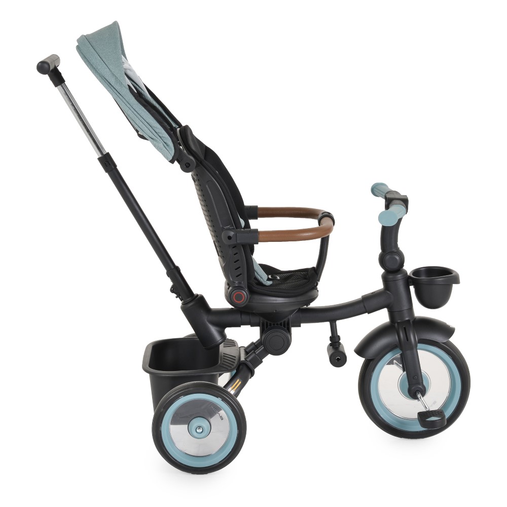 Το Jasper είναι το τέλειο τρίκυκλο για παιδιά άνω των 10 μηνών, με μέγιστη χωρητικότητα βάρους 25 κιλά – ο ιδανικός σύντροφος για διασκέδαση και άνεση στην αρχή του ταξιδιού του παιδιού σας!Το τρίκυκλο μπορεί να χρησιμοποιηθεί με δύο κύριες επιλογές:Τρίκυκλο με λαβή γονικού ελέγχου: Οι γονείς μ