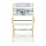 Η φωτογραφία δείχνει Το παιδικό ξύλινο καρεκλάκι Caramel έχει 3 επίπεδα καθίσματος και 6 επίπεδα στο υποπόδιο.