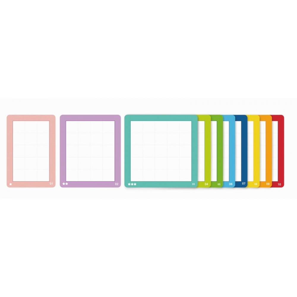 Η φωτογραφία δείχνει Ξύλινο παιχνίδι λογικής Tetris.