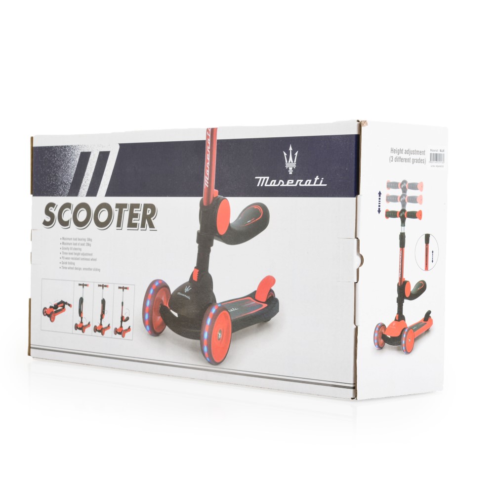 Αδειοδοτημένο σκούτερ από τη Maserati S.