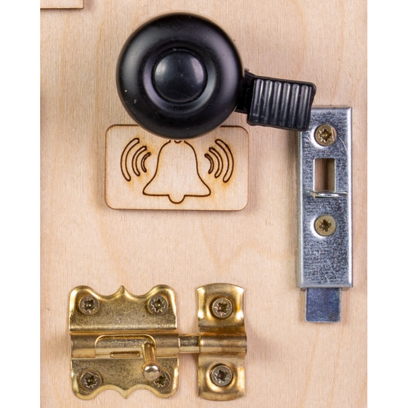 Πολύχρωμος πίνακας, κινούμενα γρανάζια, φερμουάρ, κινητοί και περιστροφικοί τροχοί, velcro, μάνδαλα δύο ειδών, ρολόι με κινούμενους δείκτες, γάντζος για κλειδαριά, διακόπτης φώτων.