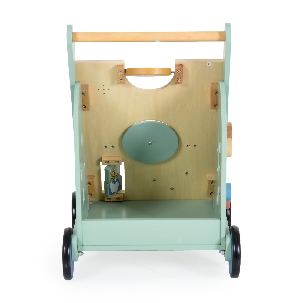 Η φωτογραφία δείχνει Ξύλινη περπατούρα με 9 διαφορετικές δραστηριότητες παιχνιδιού.