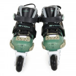 Inline Skates με τετραπλούς τροχούς κατάλληλα για αρχάριουςΚέλυφος: Υψηλής πρόσκρουσης PP Καπάκι δακτύλων/μανσέτα: Υψηλής πρόσκρουσης PP με γκλίτερ Κλείσιμο: ρυθμιζόμενες πόρπες Μπότες επένδυσης: ντεγκραντέ χρώμα γκλίτερ + αναπνεύσιμο βελούδο με επένδυση από αφρώδες υλικό έως και υλικό έγχυσης (SS2m